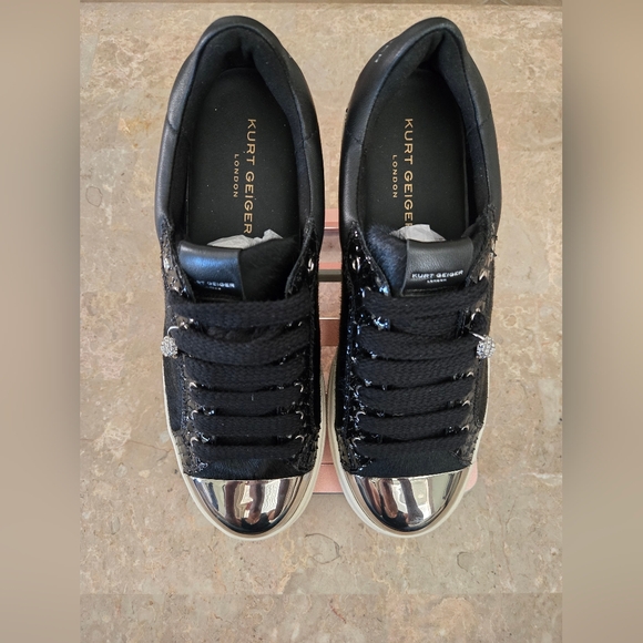 Kurt Geiger London Lana Embossed Leather Trim Metallic Cap Toe Sneakers.  S-42 - Picture 2 of 9